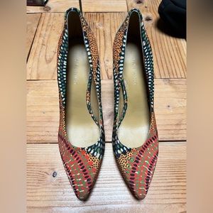 Nine West Tatiana Pointy Toe Pumps (Size 7.5) Batik/African Print